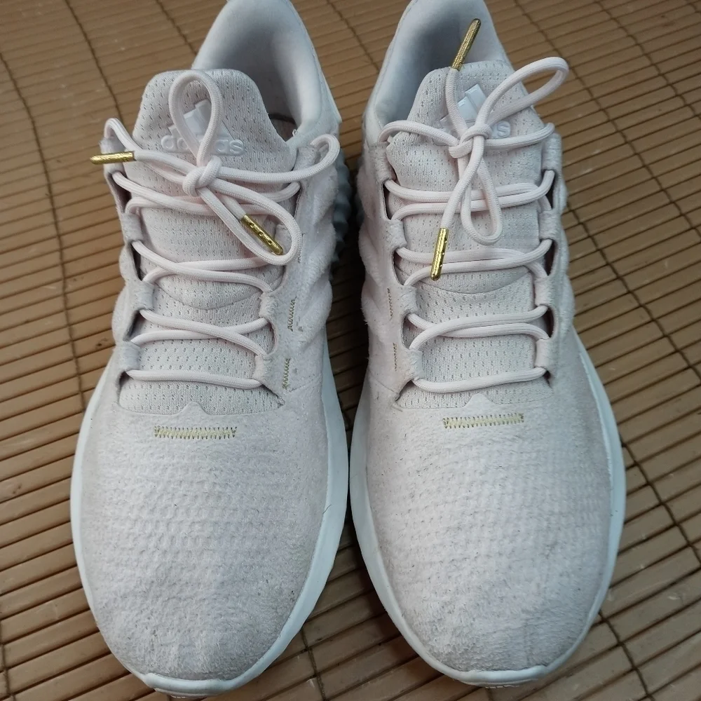 Adidas Alphabounce Cityrun B42297 Pink Running Shoes Sneakers Size EU 39. US men